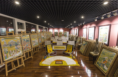 书海无涯乐作舟 才让多吉的文艺创作之路